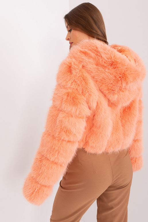 Jaka-AT-KR-2378.97P-persiks