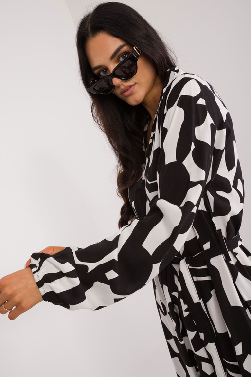 Kleita-D73771M30433A-melna