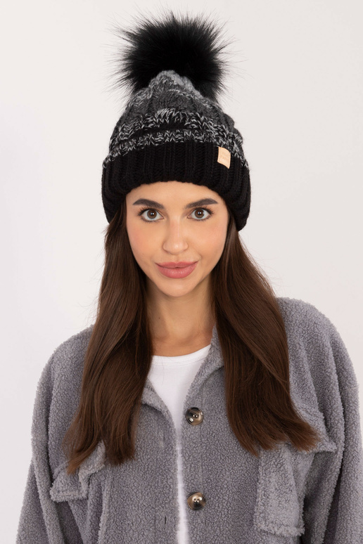 Czapka- JK-CZ-52.17-melns Czapka- JK-CZ-52.17-melns