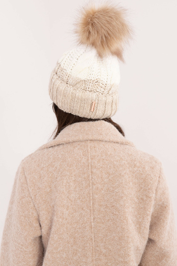 Czapka- JK-CZ-52.31-bēšs