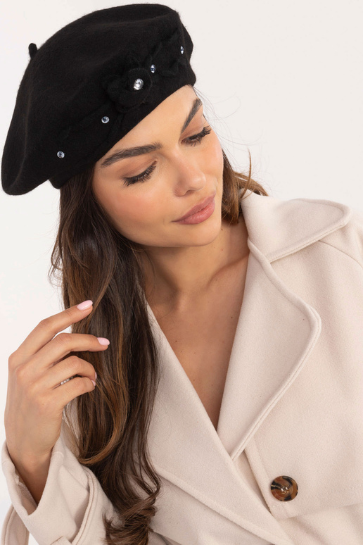 Berete -AT-CZ-BF39055-11,78-melna Berete -AT-CZ-BF39055-11,78-melna