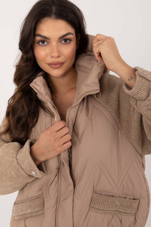 jaka- MBM-KR-AJ218-003.16P Bēša krāsa