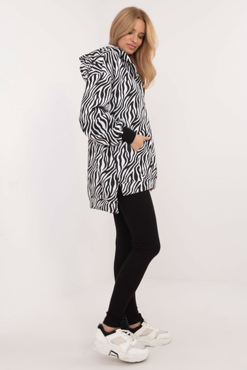 Divdaļīgs komplekts...