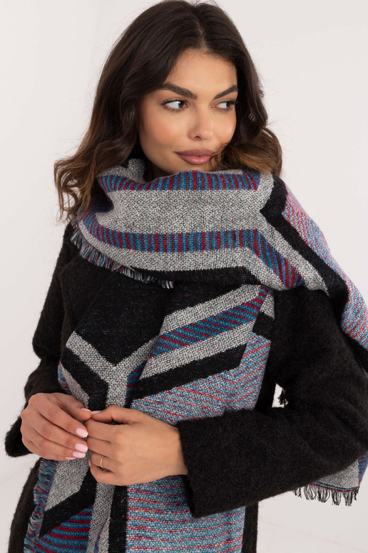 Šalle-AT-SZ-2101.22P-pelēks-melns