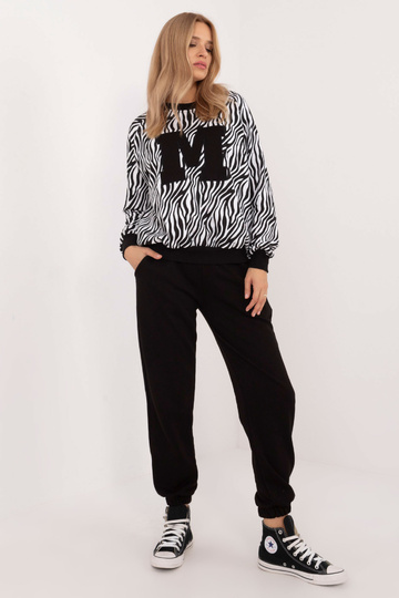 Divdaļīgs komplekts... 2