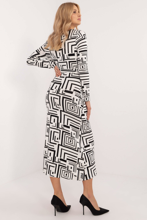 Kleita-LK-SK-509797.27-balta-melna