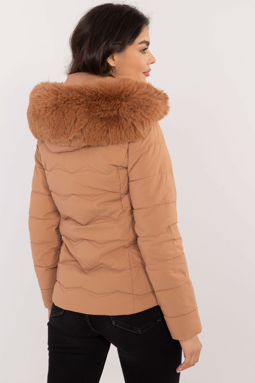 Jaka-SK-KR-HH-2404.95-kamielis