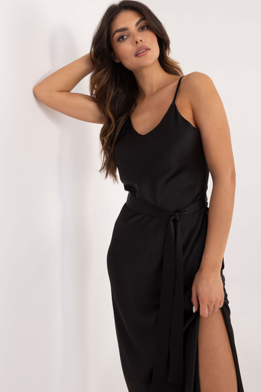 Kleita-LK-SK-509715.51-melna