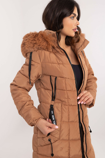 Jaka-SK-KR-HH-2402.36-kamielis