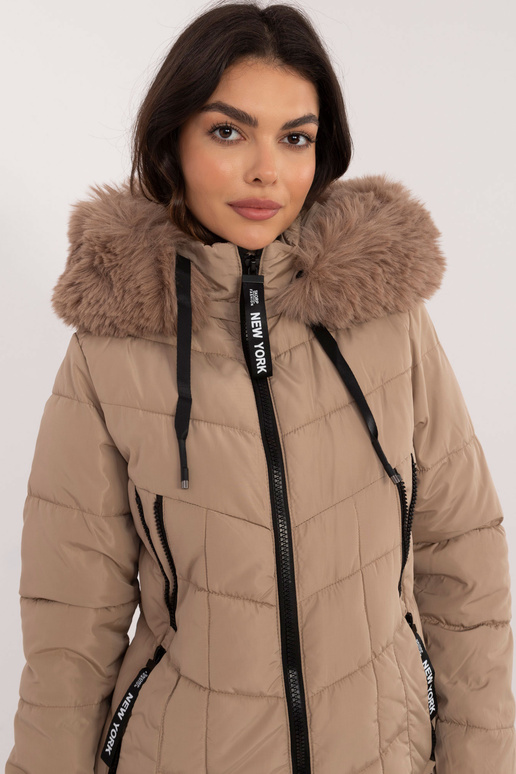 Jaka-SK-KR-HH-2402.38-bēša