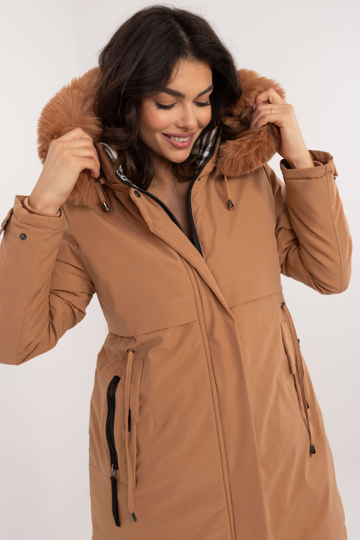 Jaka-SK-KR-HH-2409.47-kamielis