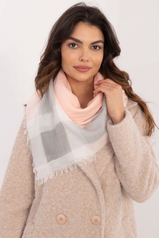 Šalle-AT-CH-S-N16045-1-persiku