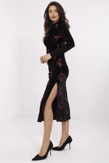 Kleita-LK-SK-509899.93-melna