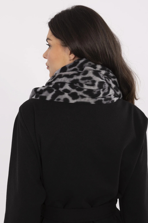 Šalle-AT-SZ-1-892.39P-pelēks-melns