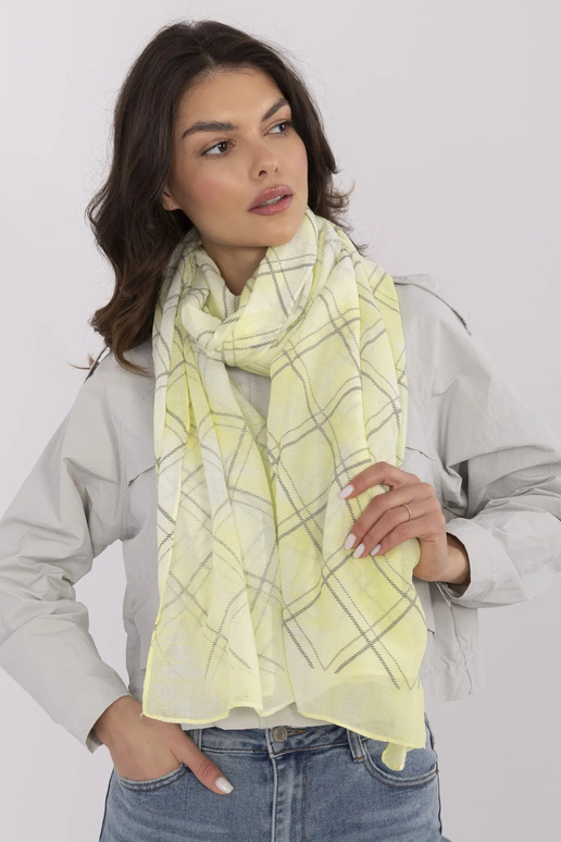 Šalle-AT-CH-7726-gaiši dzeltena