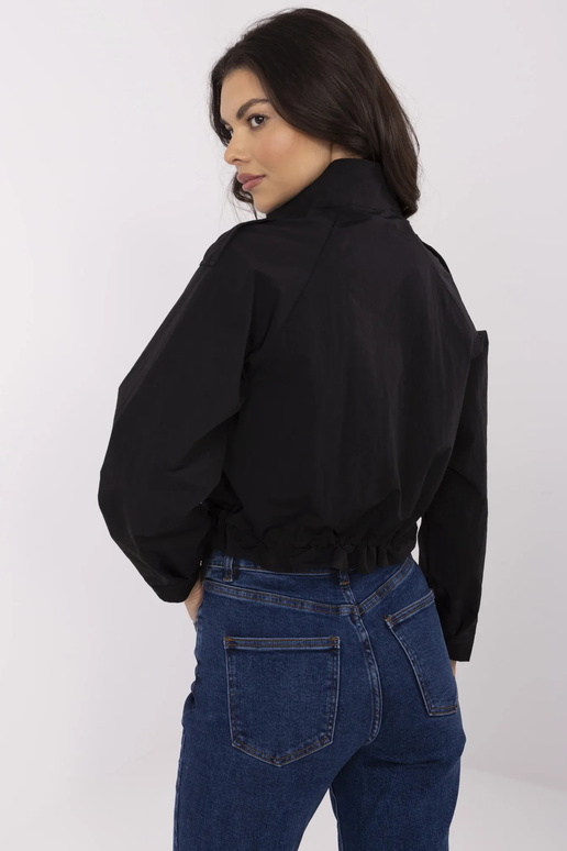 Jaka-NM-KR-A2394.01-melna