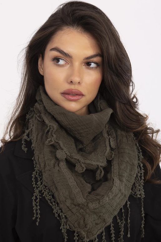 Šalle-AT-CH-0414.84-haki krāsā