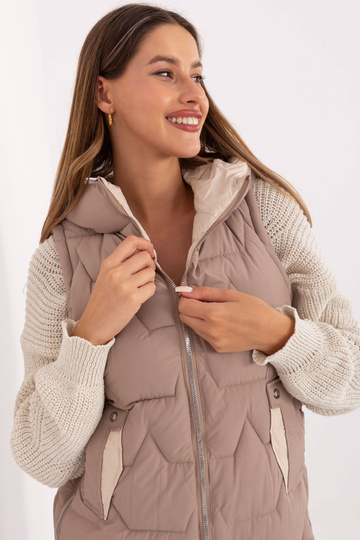 Vestē - tumši smilšu krāsas 2