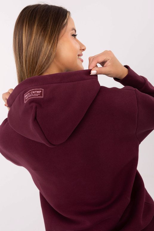 Bordo krāsas džemperis