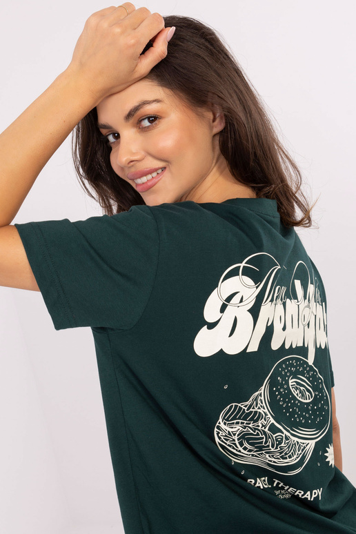 Tumši zaļi krekliņi