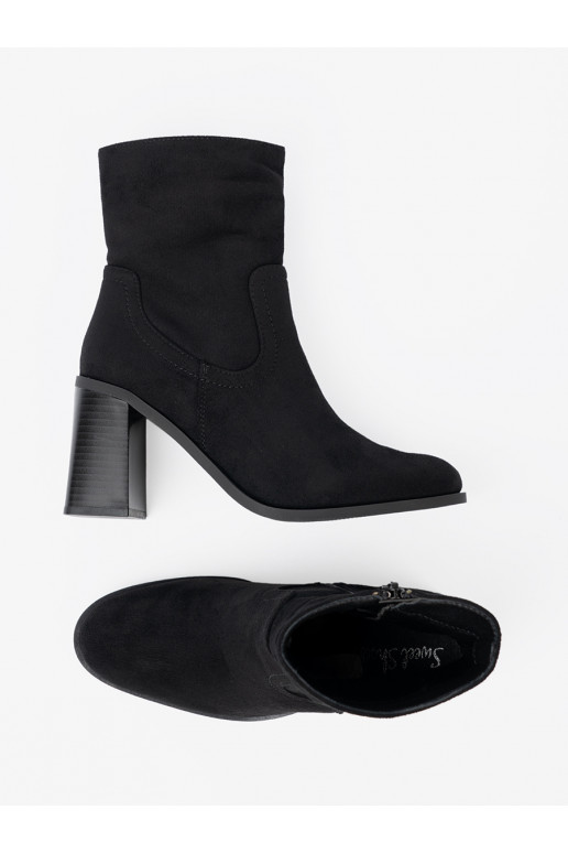 Melns zābaki  o klasycznym kroju