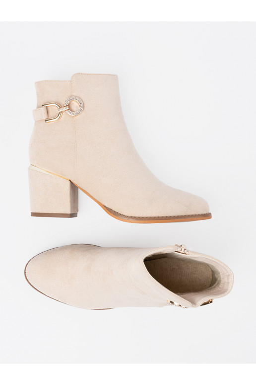 Ziloņkaula krāsas   Ziloņkaula krāsas