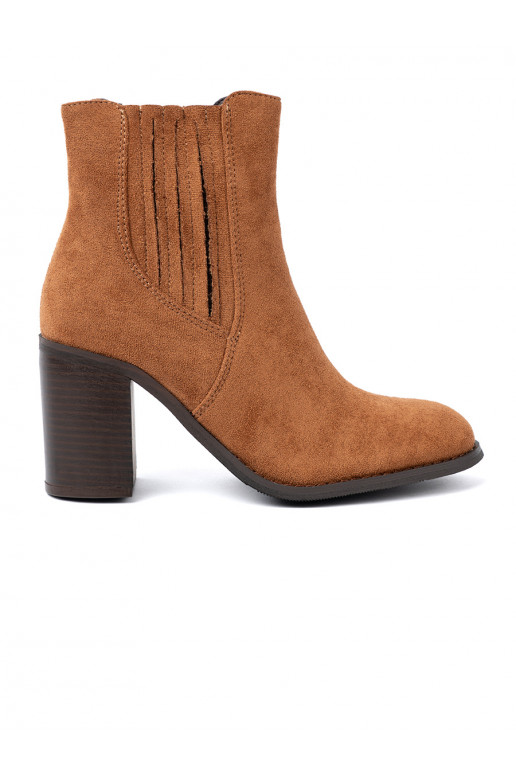 Brūnas krāsas  no eko zamšādas