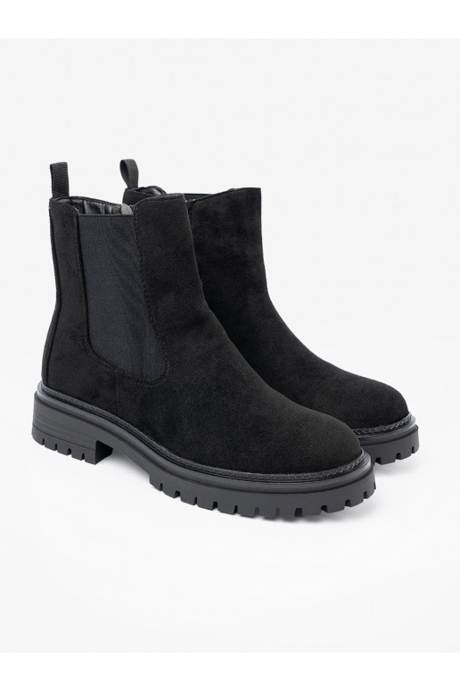  Melnas krāsas zābaki 