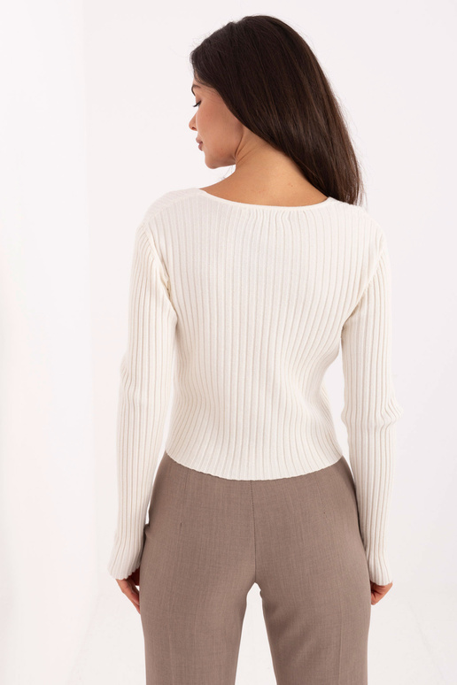 Kremkrāsas džemperis