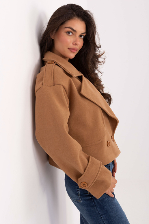 Kamieļa krāsas jaka