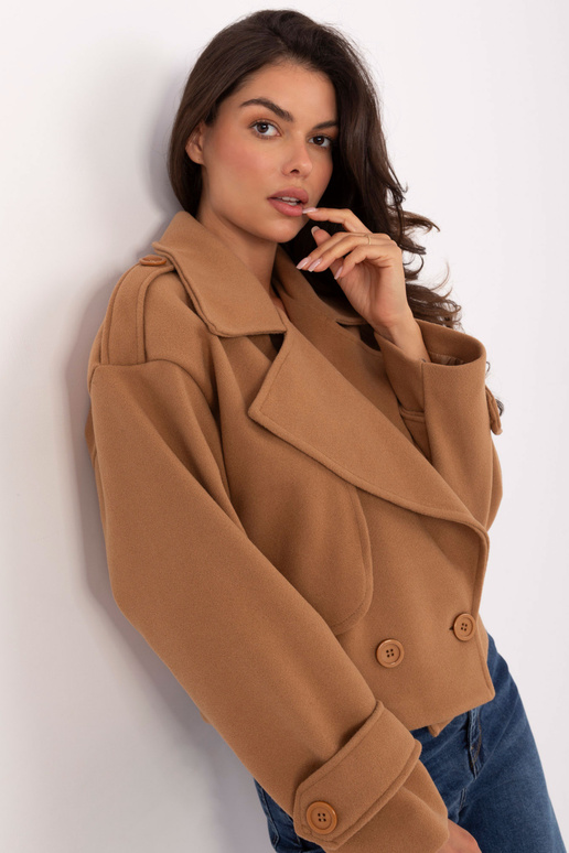 Kamieļa krāsas jaka