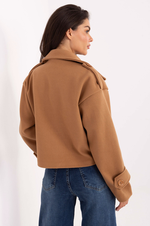 Kamieļa krāsas jaka