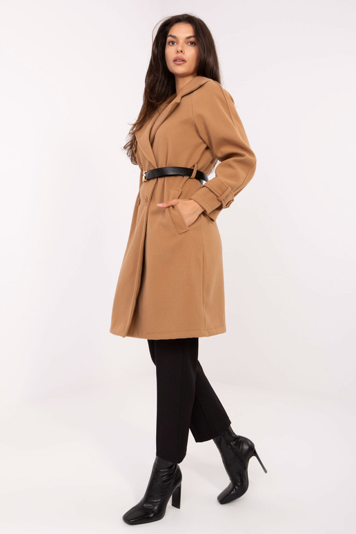 Mētelis kamieļa krāsā