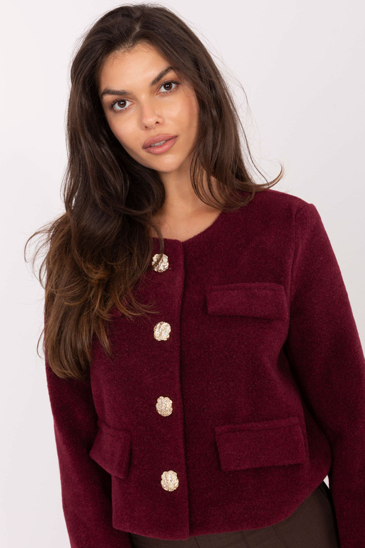 Jaka burgundijas krāsā