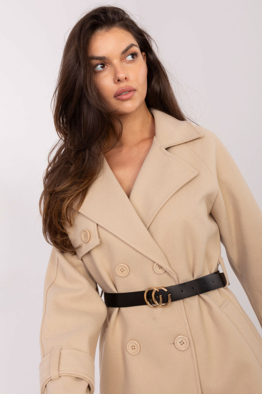 Smilškrāsas mētelis