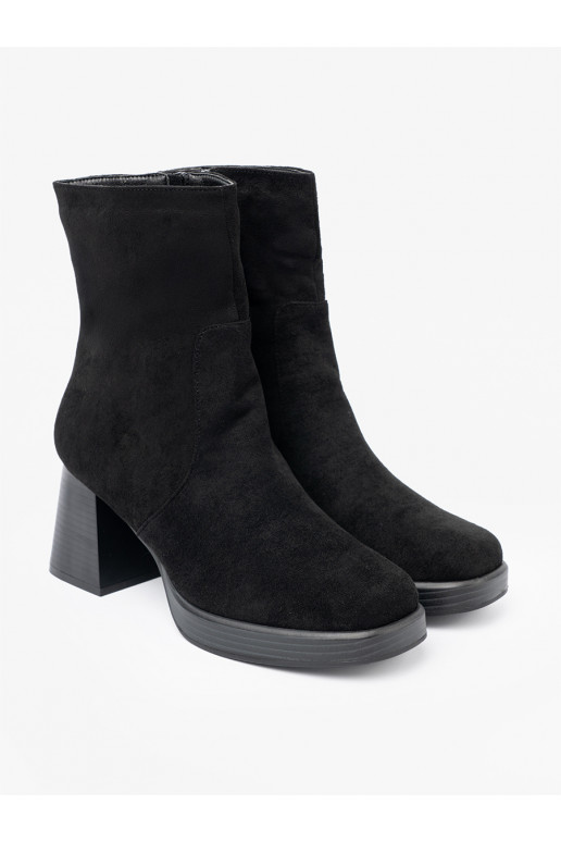 Eleganta stila Melnas krāsas zābaki 