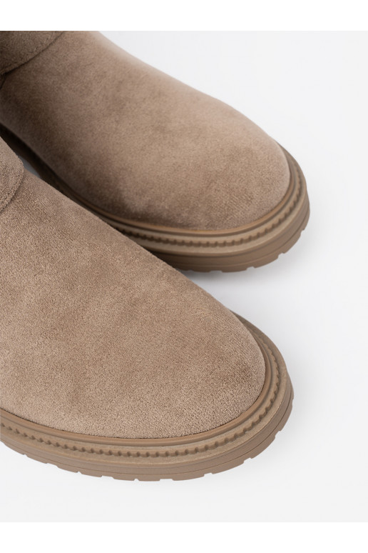 smilšu krāsas zābaki  