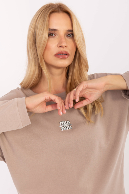 Tumši smilšu krāsas blūze