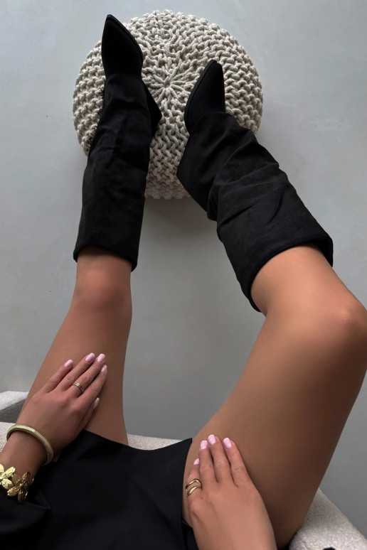 Uzvelkami sieviešu garie kovboju stila zābaki ar bārkstīm un papēžiem, melnā krāsā Zalia