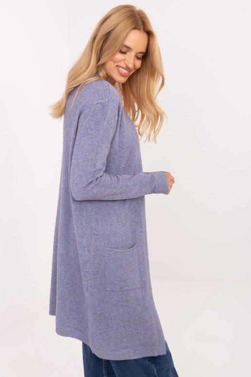 Gaiši violets kardigāns