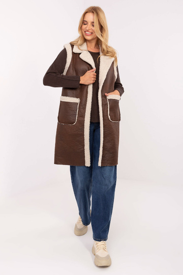 Brūna veste 2