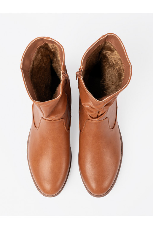 Komfortowe zābaki karmelowe z marszczeniami