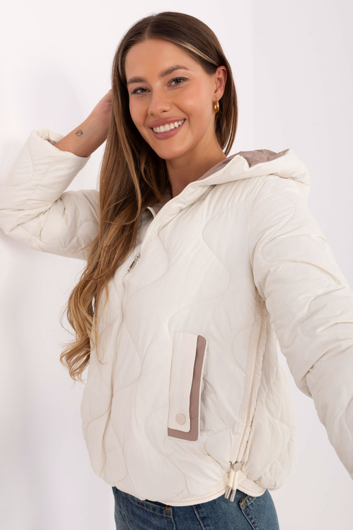 Ziloņa kaula krāsas jaka