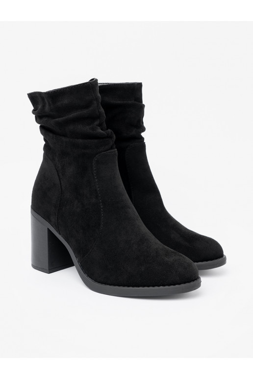 Eleganta stila zābaki Melnas krāsas uz papēža 