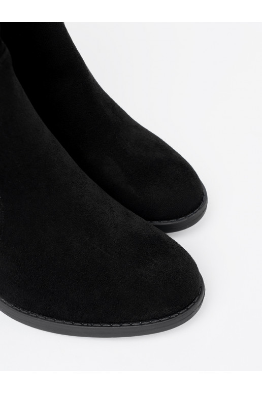 Eleganta stila zābaki Melnas krāsas uz papēža 