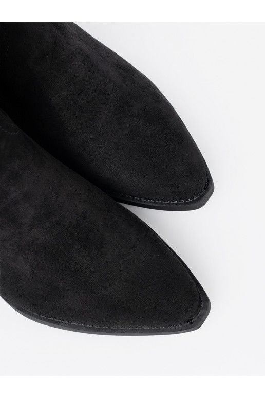 Melns sieviešu zābaki o klasycznym kroju