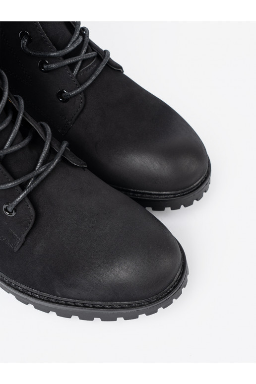  Melnas krāsas zābaki z ozdobnym m