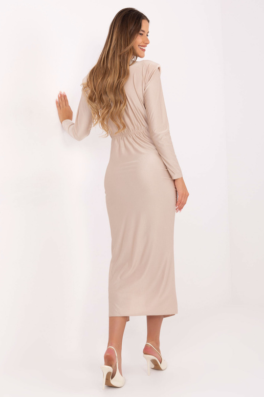 Smilškrāsas kleita