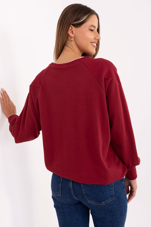 Ceriņu krāsas džemperis