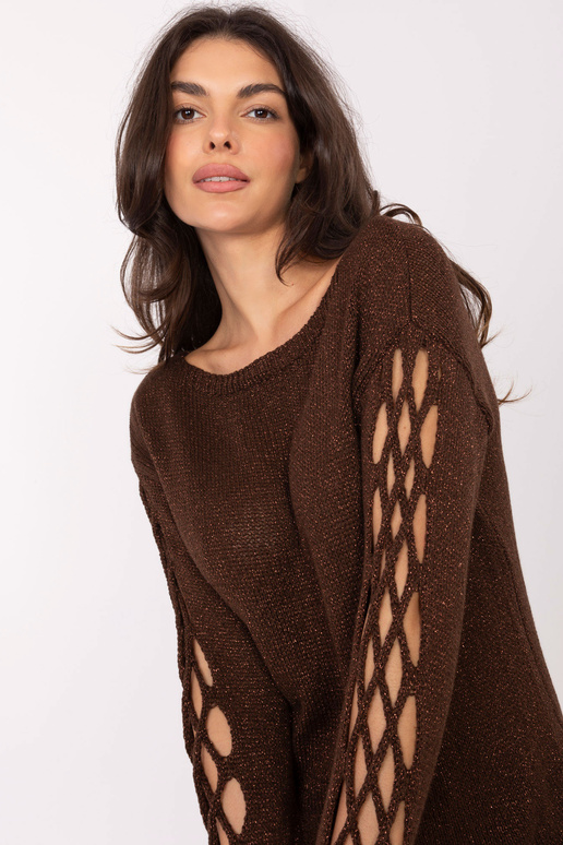 Tumši brūns džemperis